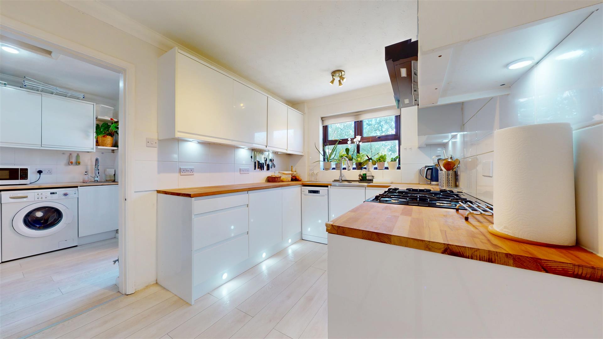 Tatling Grove, Walnut Tree, Milton Keynes